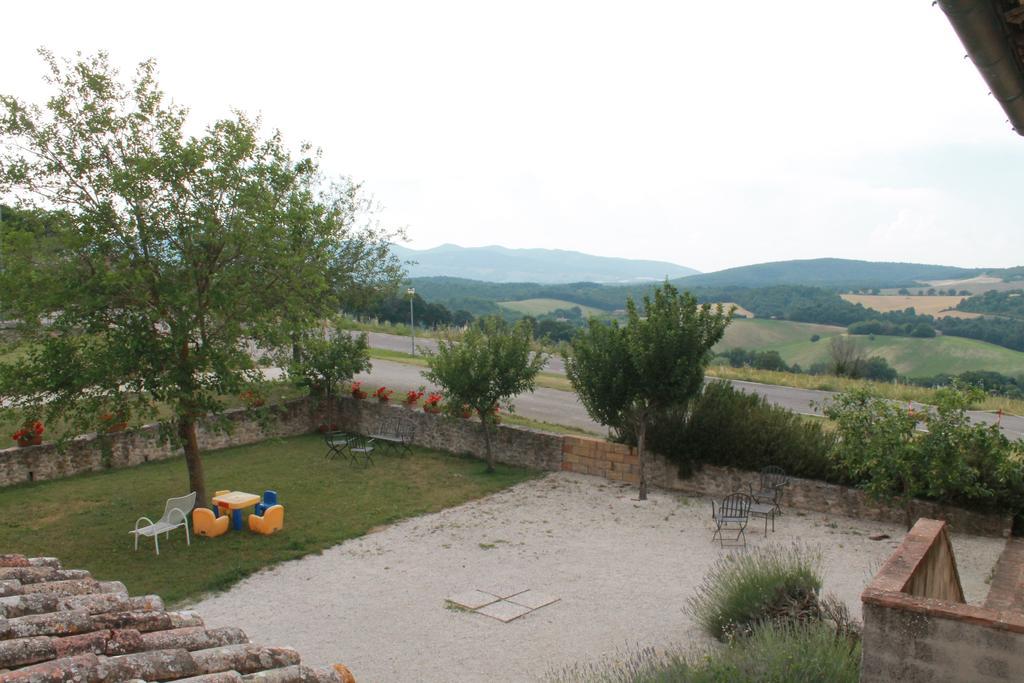Agriturismo Piano Grande Avigliano Umbro Exterior photo